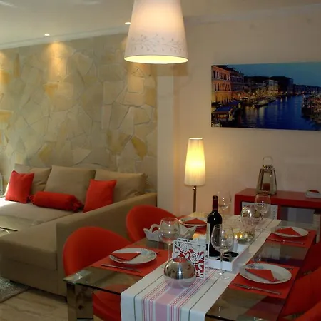Holiday home Elegant House Cerrado De Calderon *